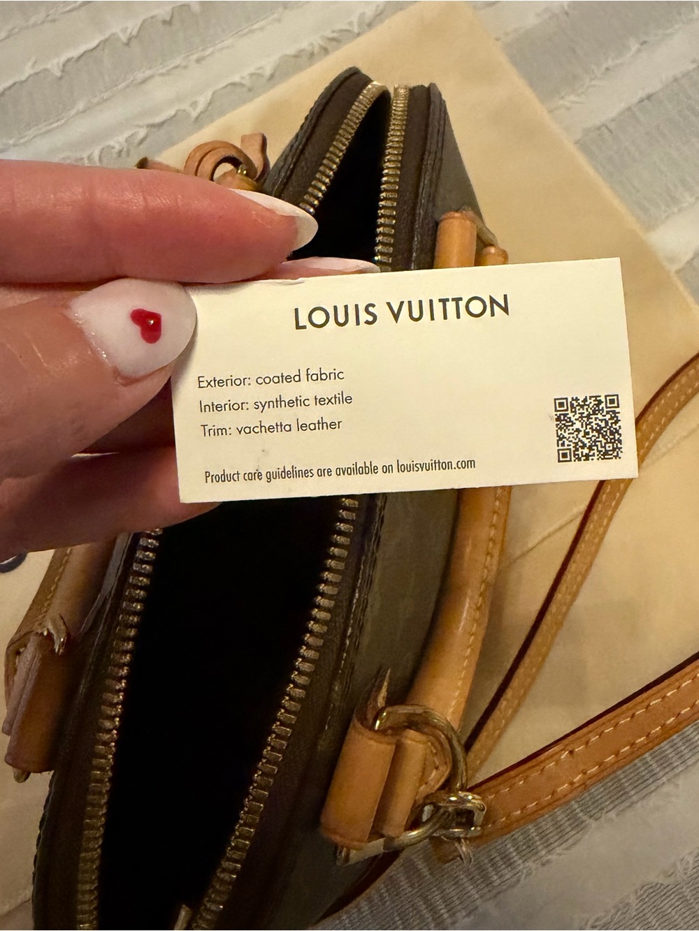 LOUIS VUITTON Authentic Monogram Alma BB - Picture 16 of 16